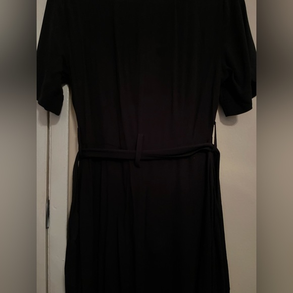 Banana Republic wrap dress - Picture 7 of 11